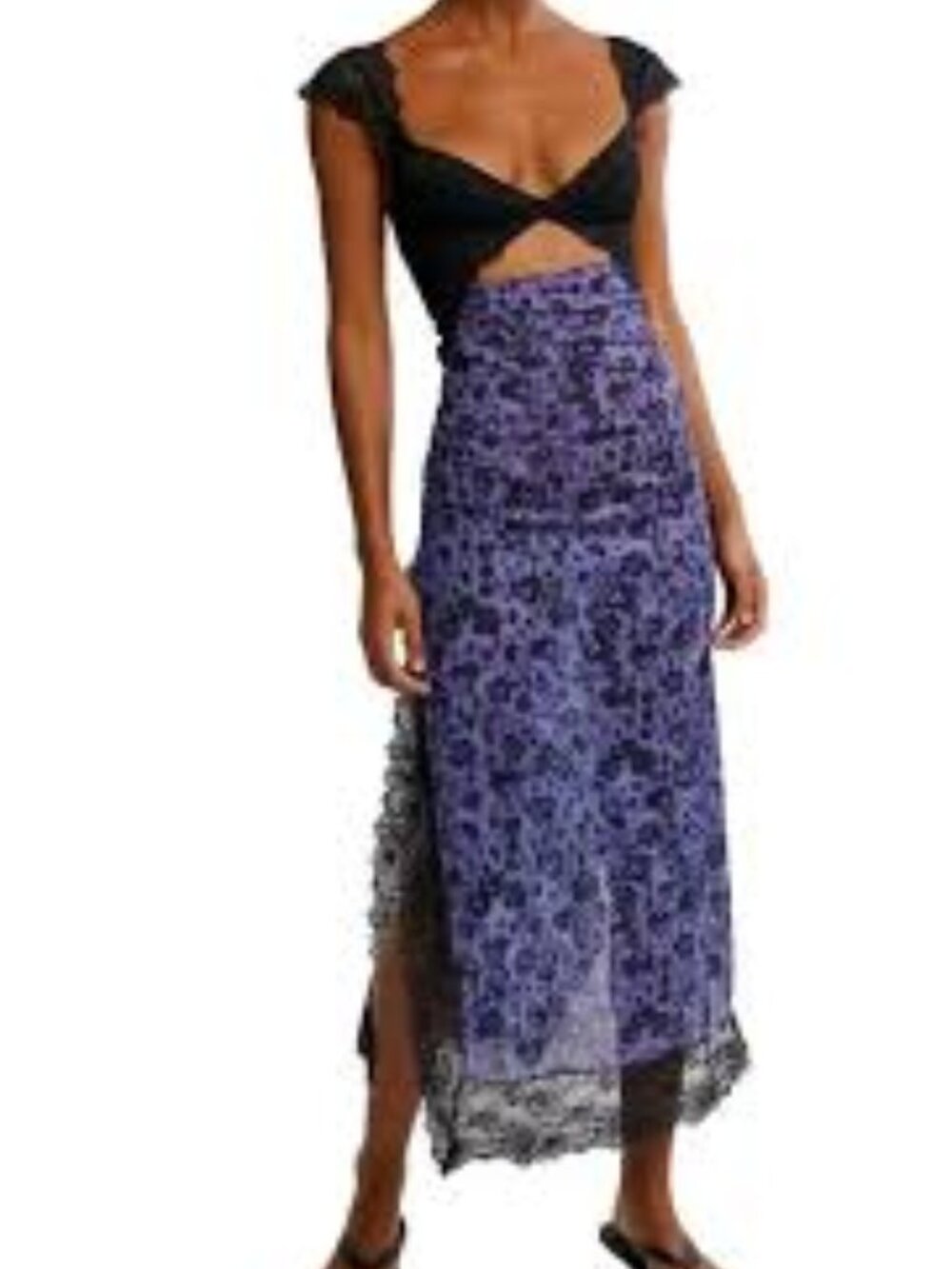 Suddenly Fine Floral Print Cutout lace trim nightgown